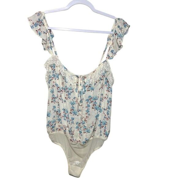 Free People Take It Away Floral Sleeveless Bodysuit Women S‎ Ivory Boho Lace NWT - Picture 1 of 8